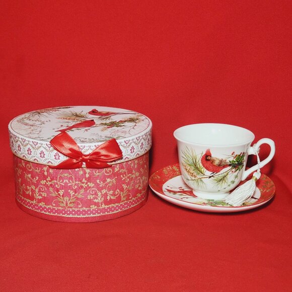 Summer River Cardinal Teacup with Saucer in Gift Box - Picture 3 of 12